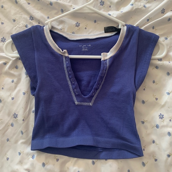 Urban Outfitters Seamless Top - Picture 1 of 3